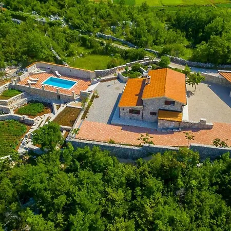 Rusticale With Private Pool 빌라 Vrgorac