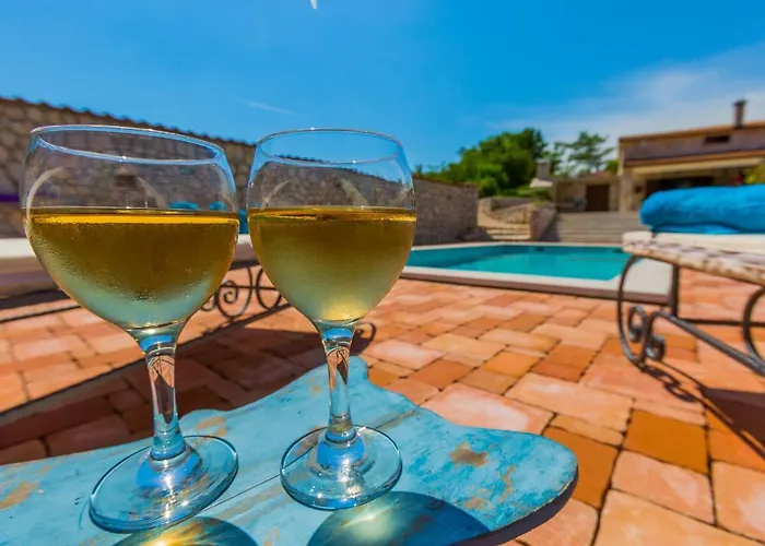 Villa Rusticale With Private Pool