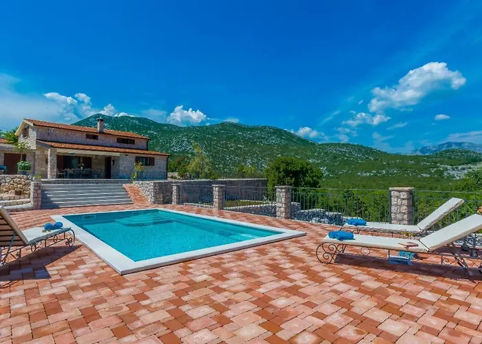 Rusticale With Private Pool Vrgorac